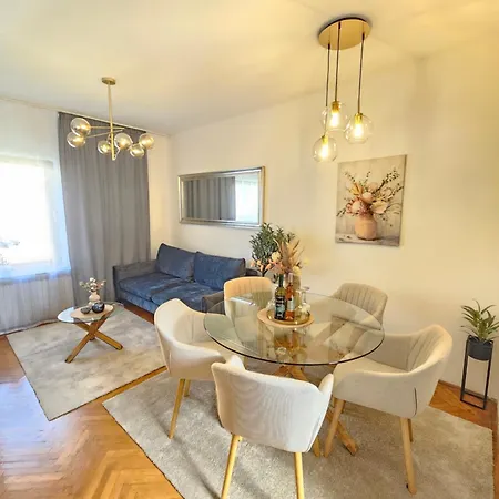 Apartment Miro *